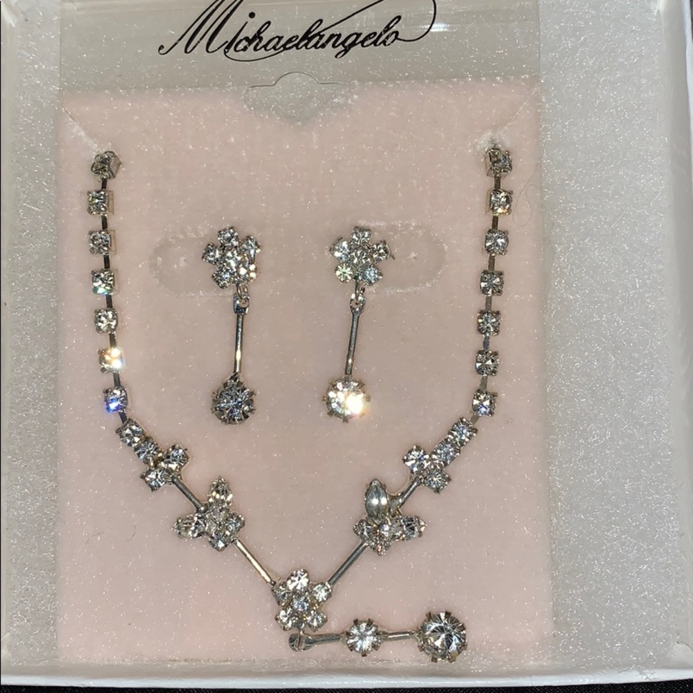 Necklace & earrings set (individually or all 6)